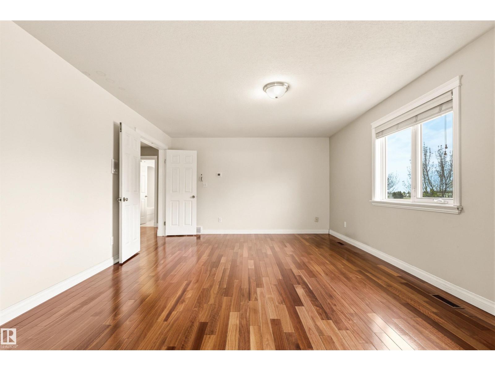 141 KULAWY DR N NW - 43