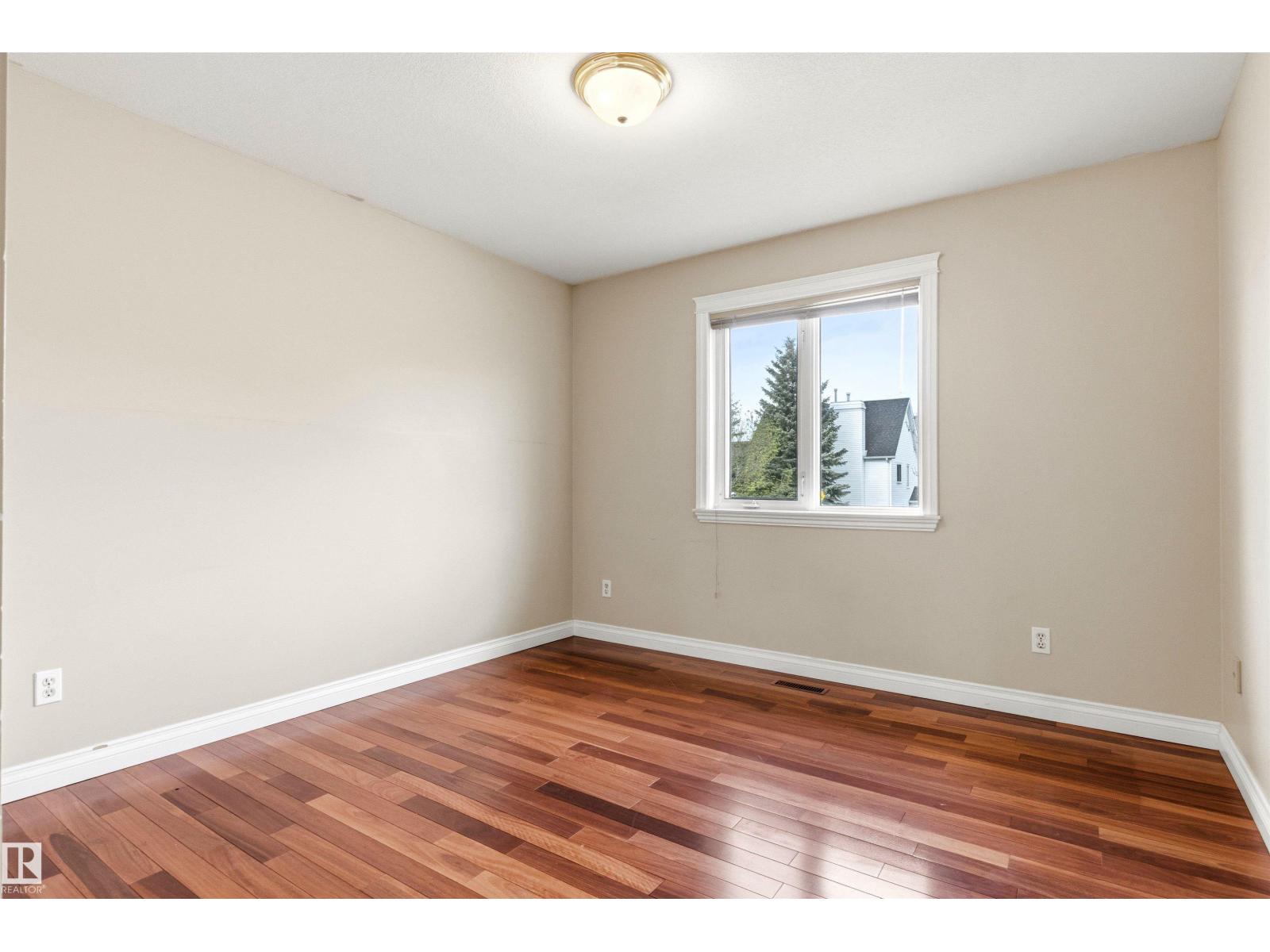 141 KULAWY DR N NW - 37