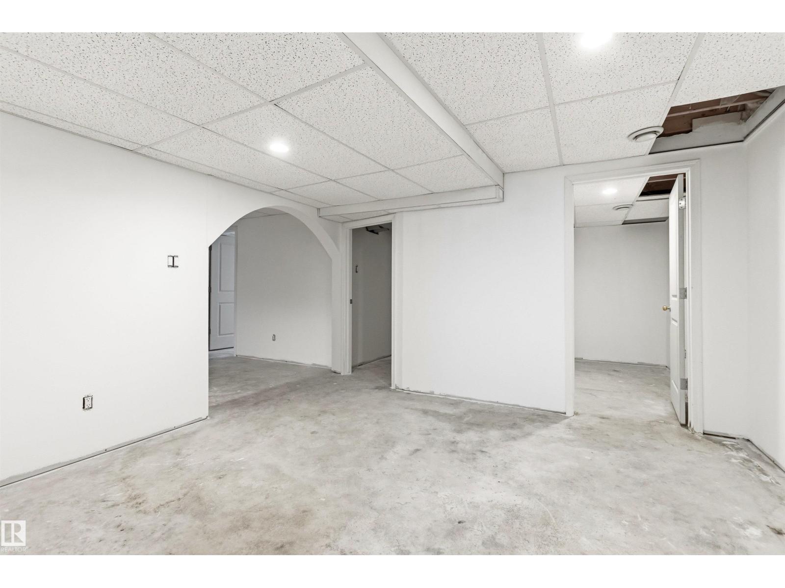 141 KULAWY DR N NW - 54