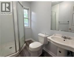 74 William Street W Unit# 4, Waterloo, ON N2L1J7 Photo 10
