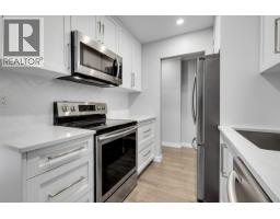 309 7571 Moffatt Road, Richmond, BC V6Y3N1 Photo 9