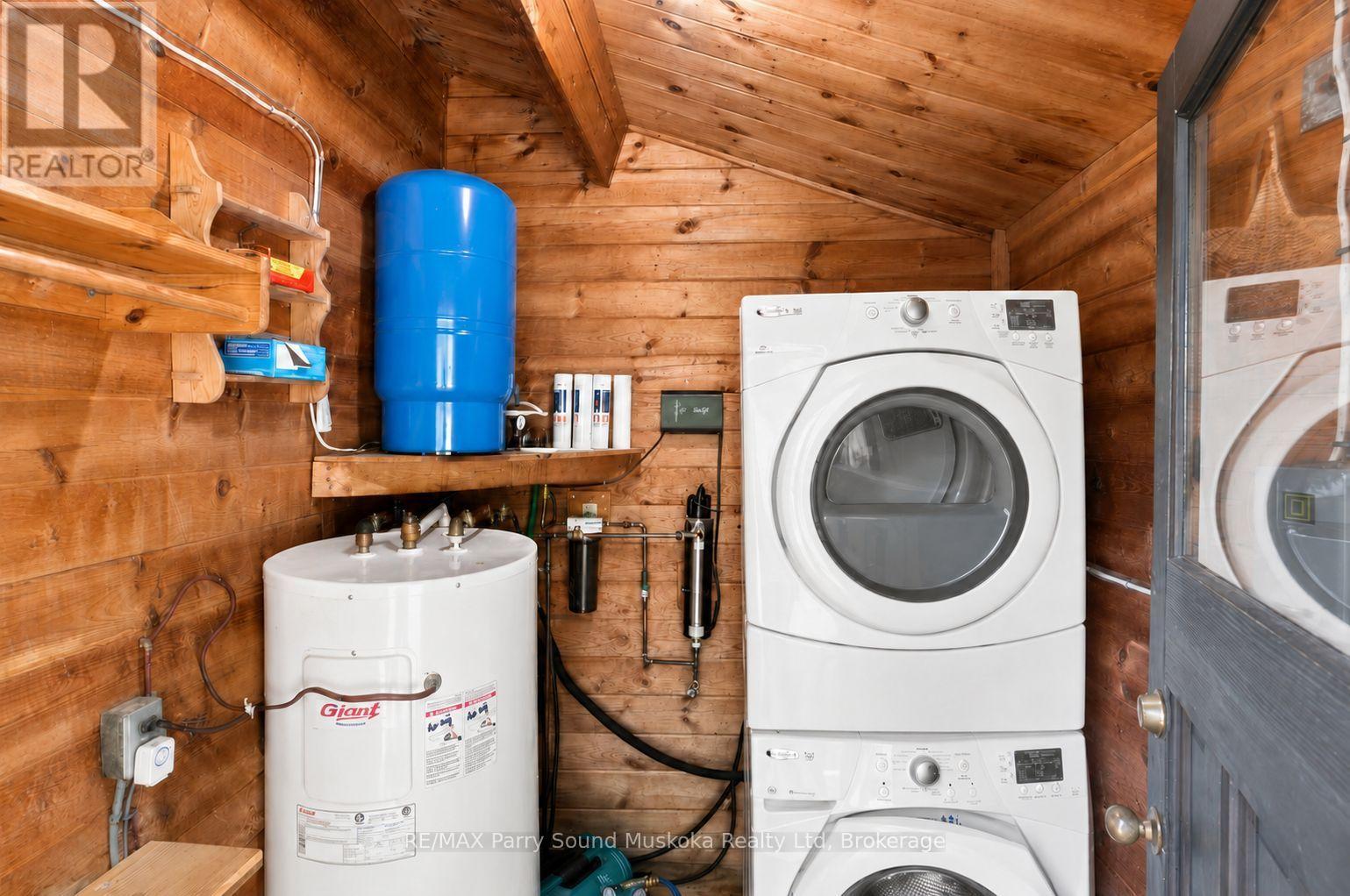 708 PARADISE LANE - Image 31