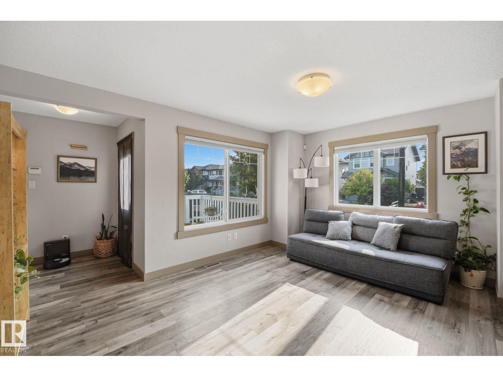 17621 10 AV SW - 14
