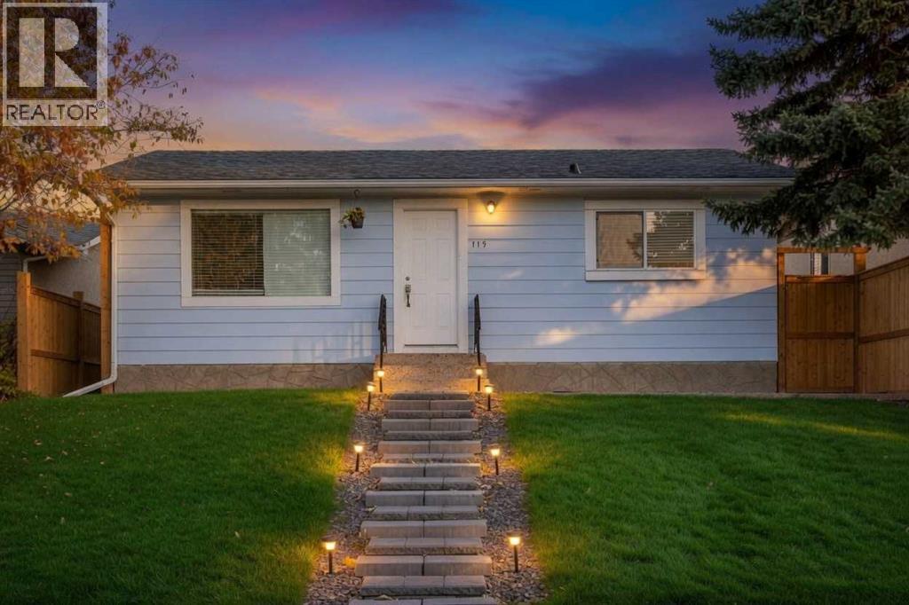 119 Maranda Close NE - 1
