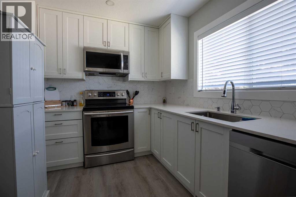 119 Maranda Close NE - 15