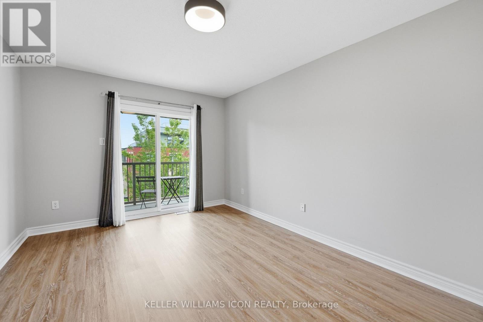House for Rent in Ottawa – 689B SUE HOLLOWAY DRIVE, Ottawa – By Peter Sagos - Image 18