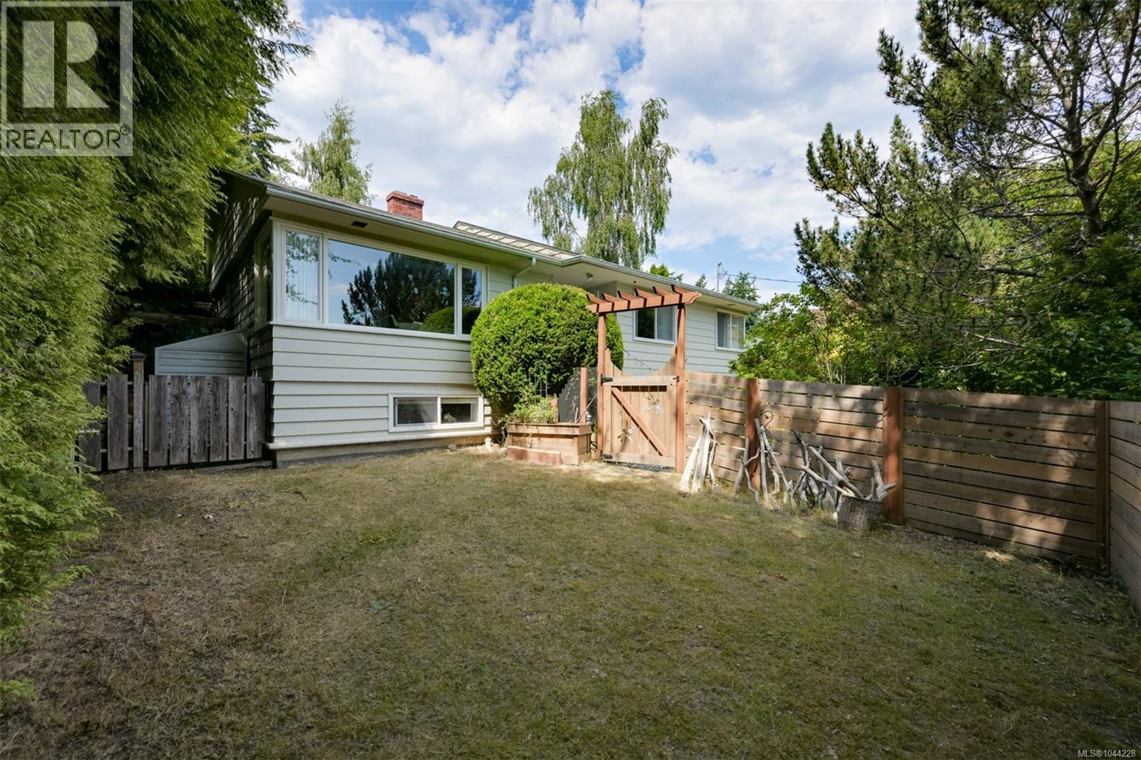 3832 Pitcombe Pl - 28