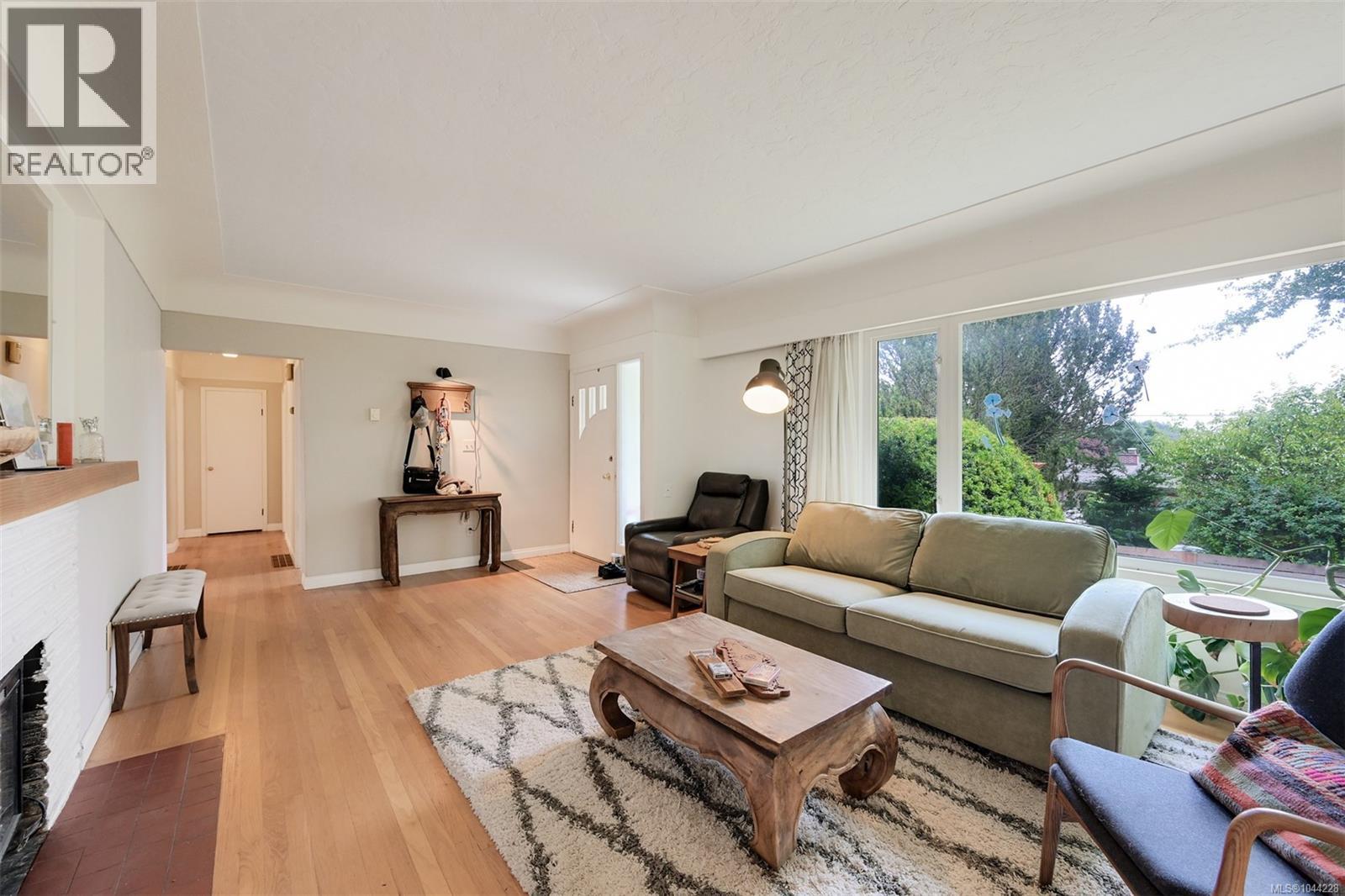 3832 Pitcombe Pl - 9