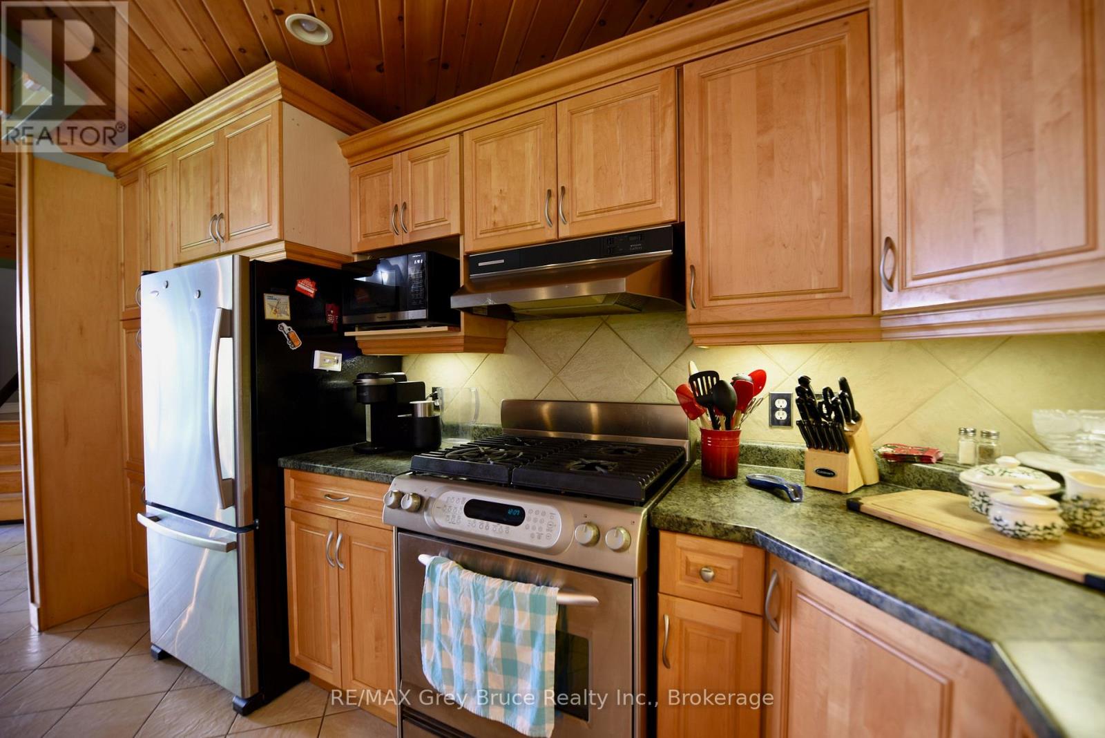174 CAPE HURD ROAD - 4