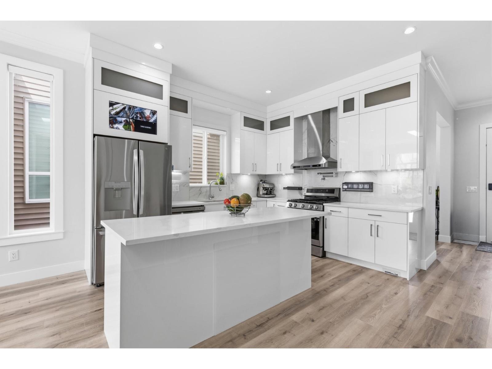 5 Bed, 5 Bath House for Sale in Langley – 19660 74A AVENUE, Langley – MLS# R3132154 - Image 8