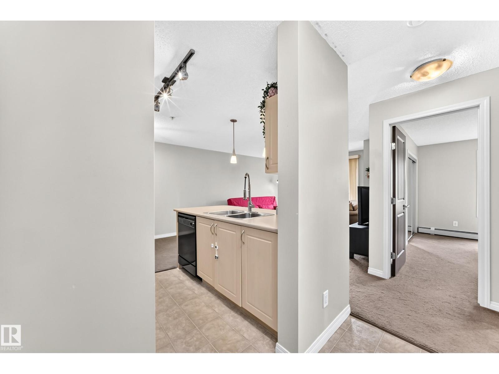 #218 13907 136 ST NW, Hudson, Edmonton photo 4