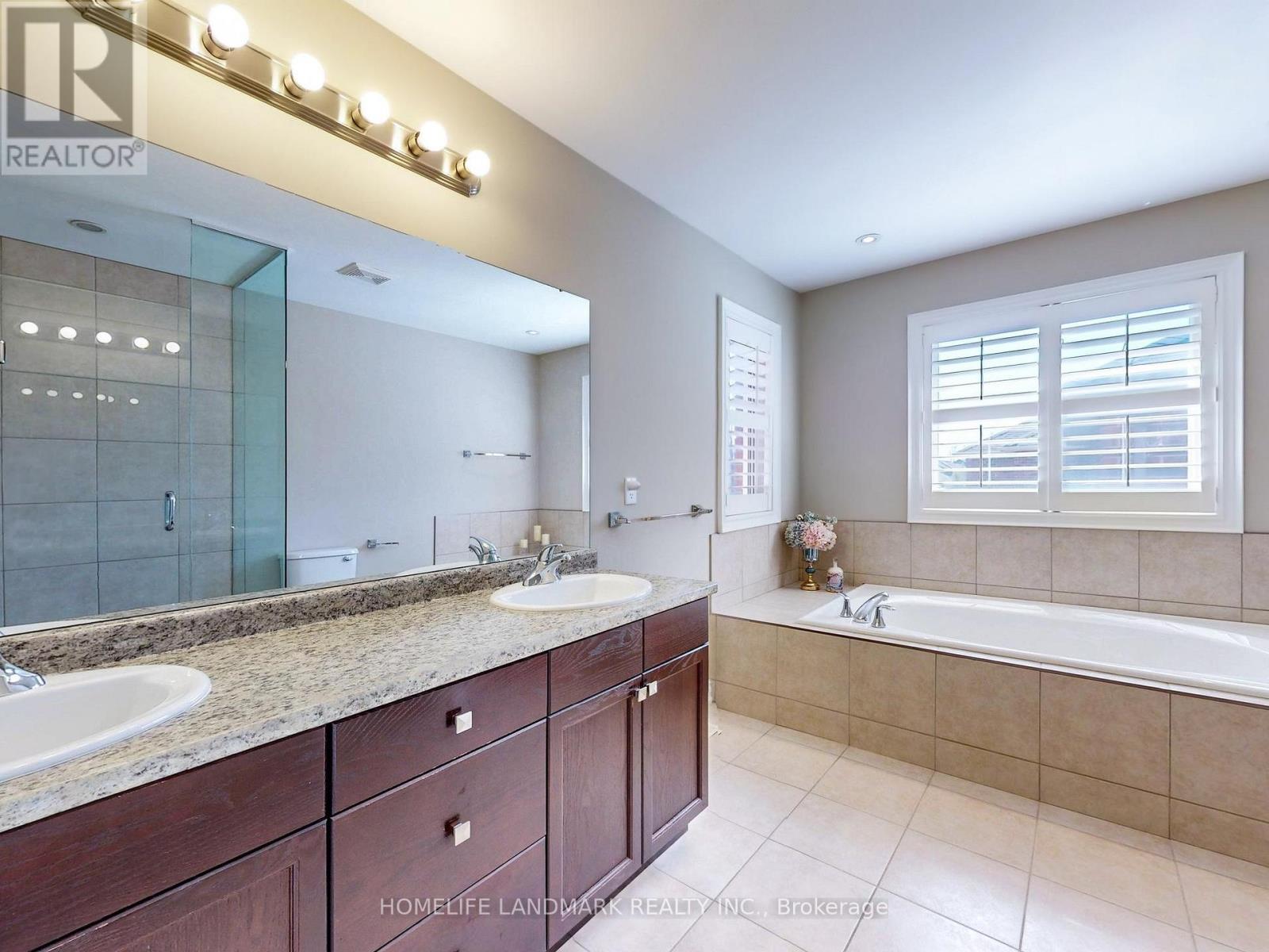 73 GRAIHAWK DRIVE - 24