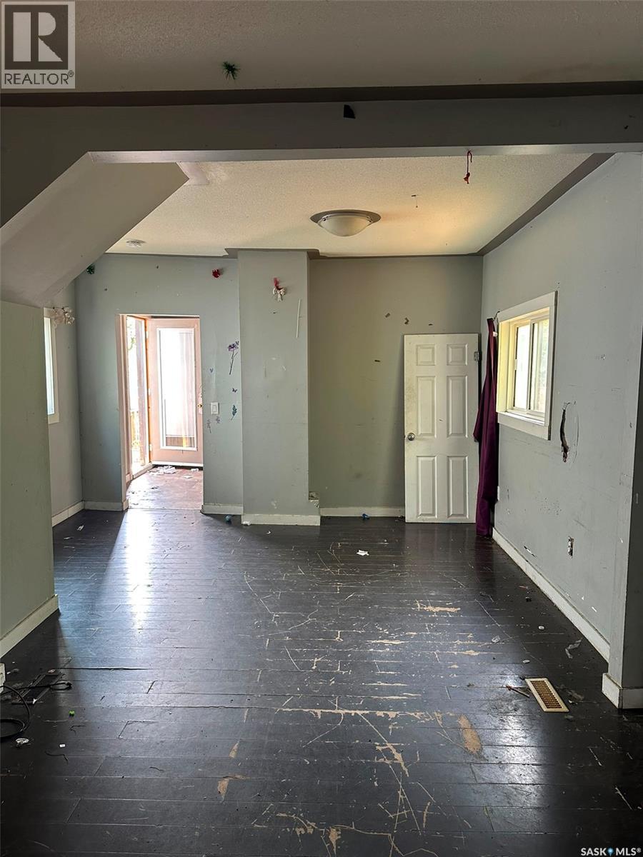619 L AVENUE S - 12