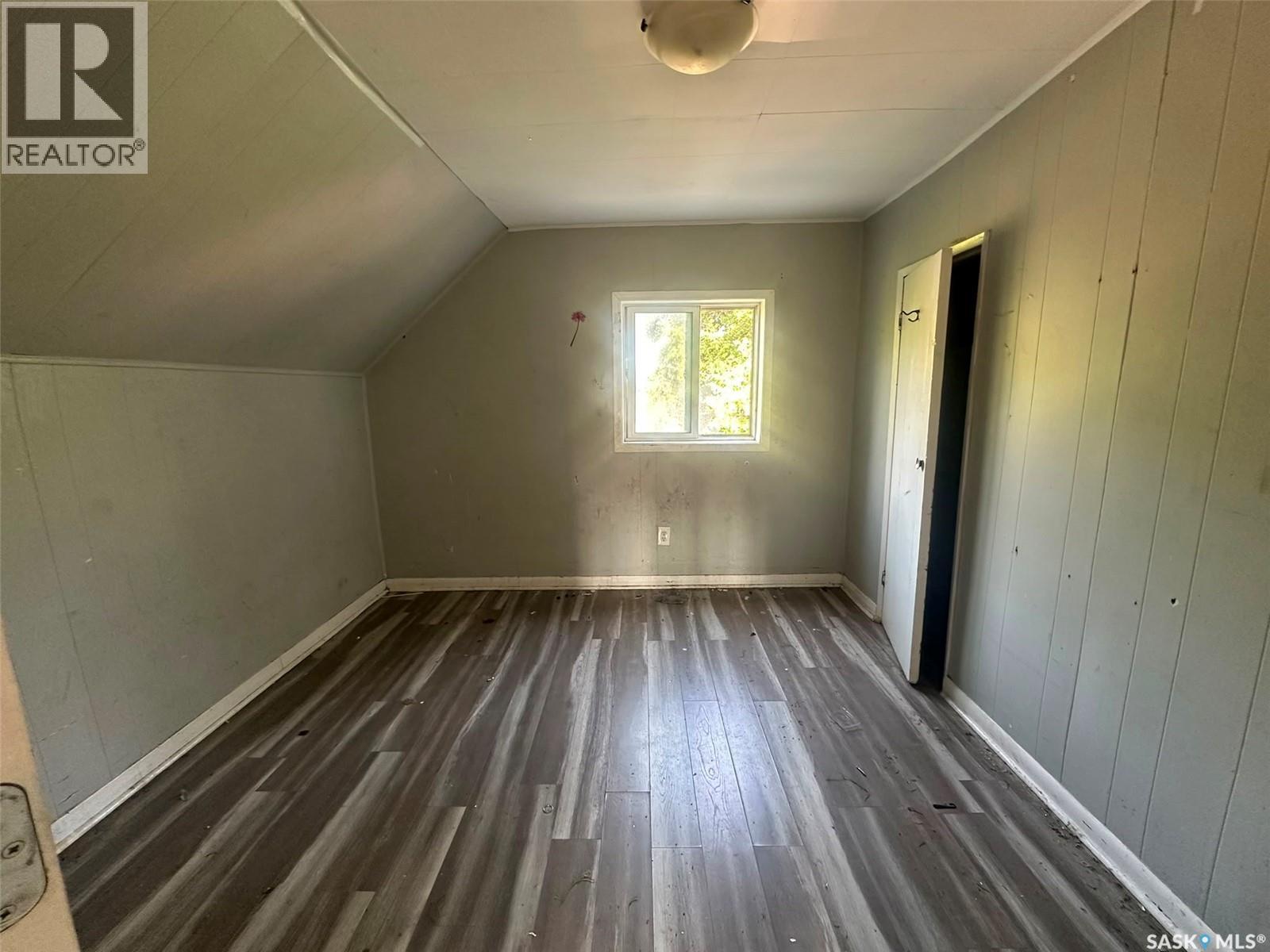 619 L AVENUE S, Saskatoon — photo 3