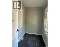 619 L Avenue S, Saskatoon, SK S7M2H6 Photo 13