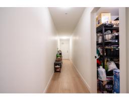 102 20052 83a Avenue, Langley, BC V2Y3P4 Photo 11