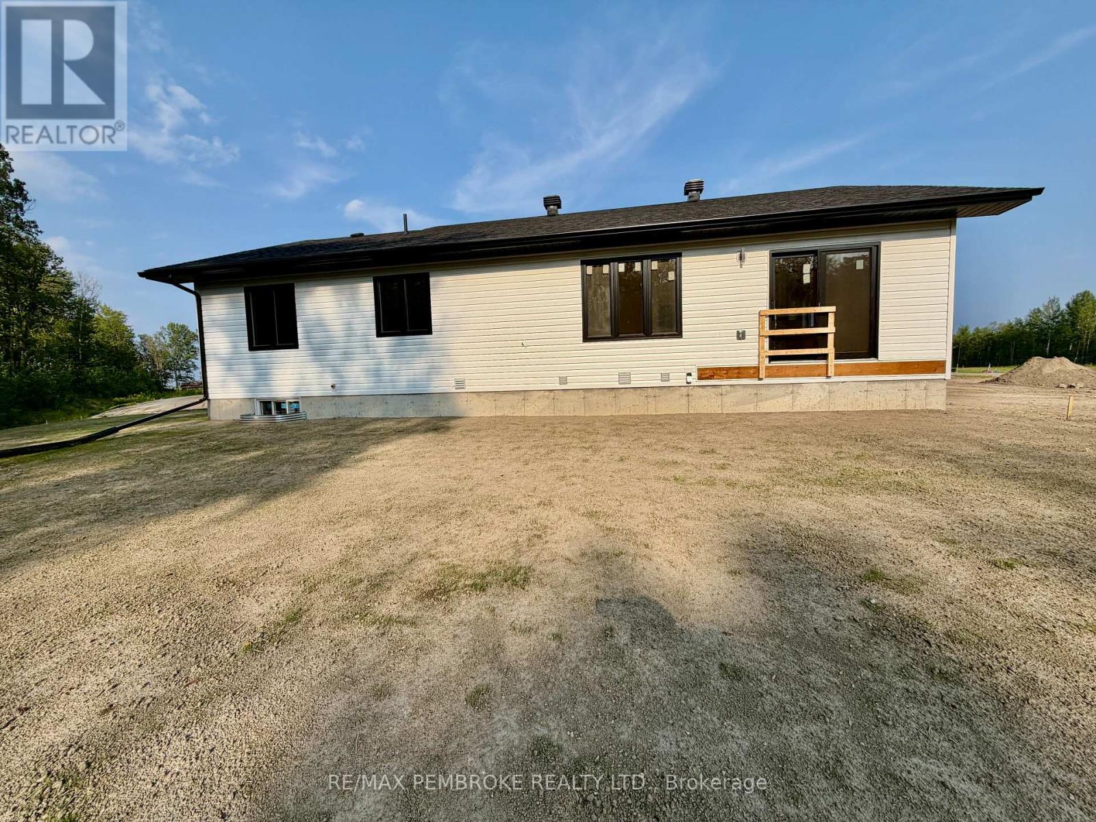 55 EDDY CRESCENT - 13