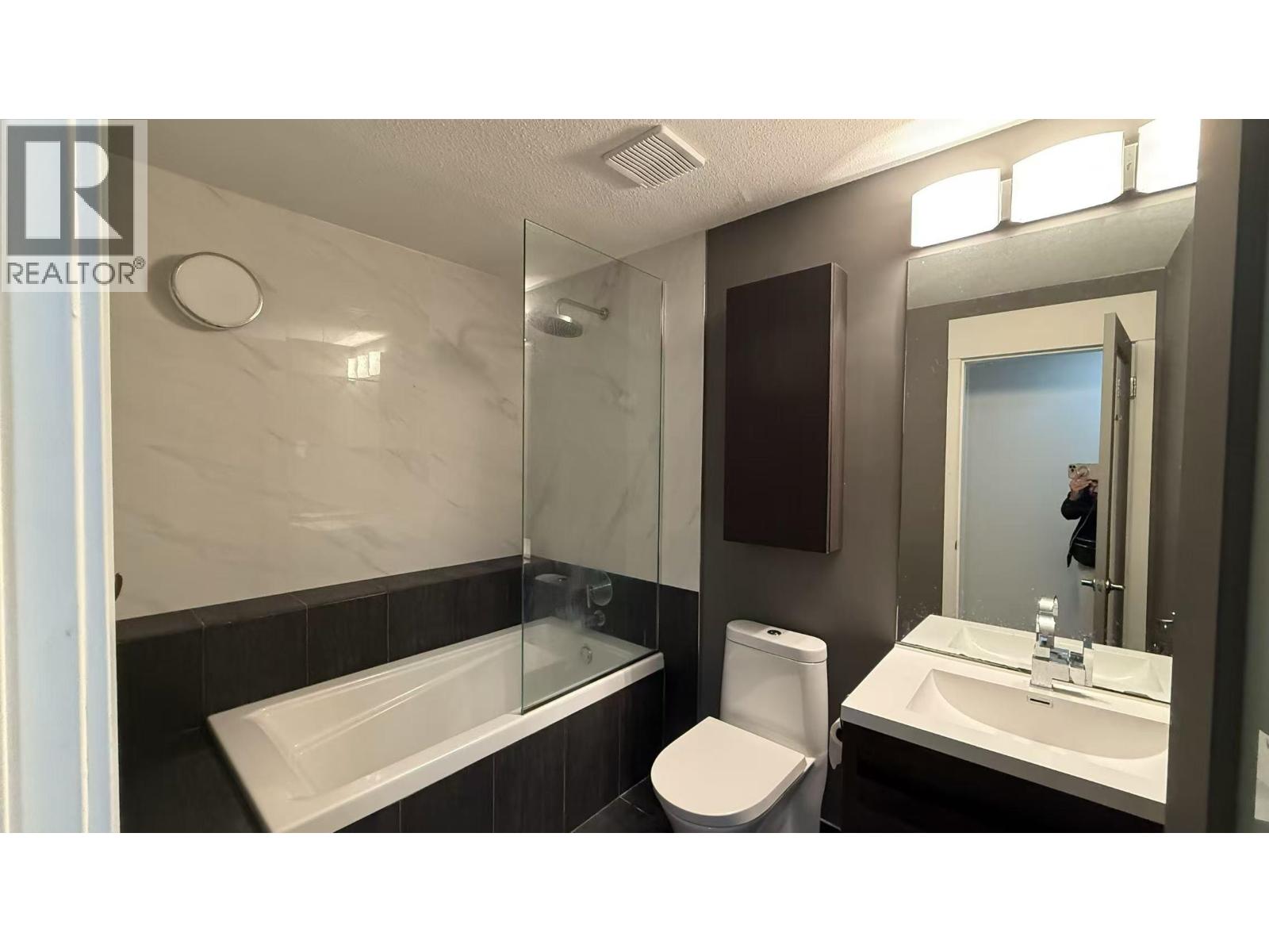 2 Bed, 1 Bath Apartment for Rent in Vancouver – 101 985 W 10TH AVENUE, Vancouver – MLS# R3149901 - Image 12