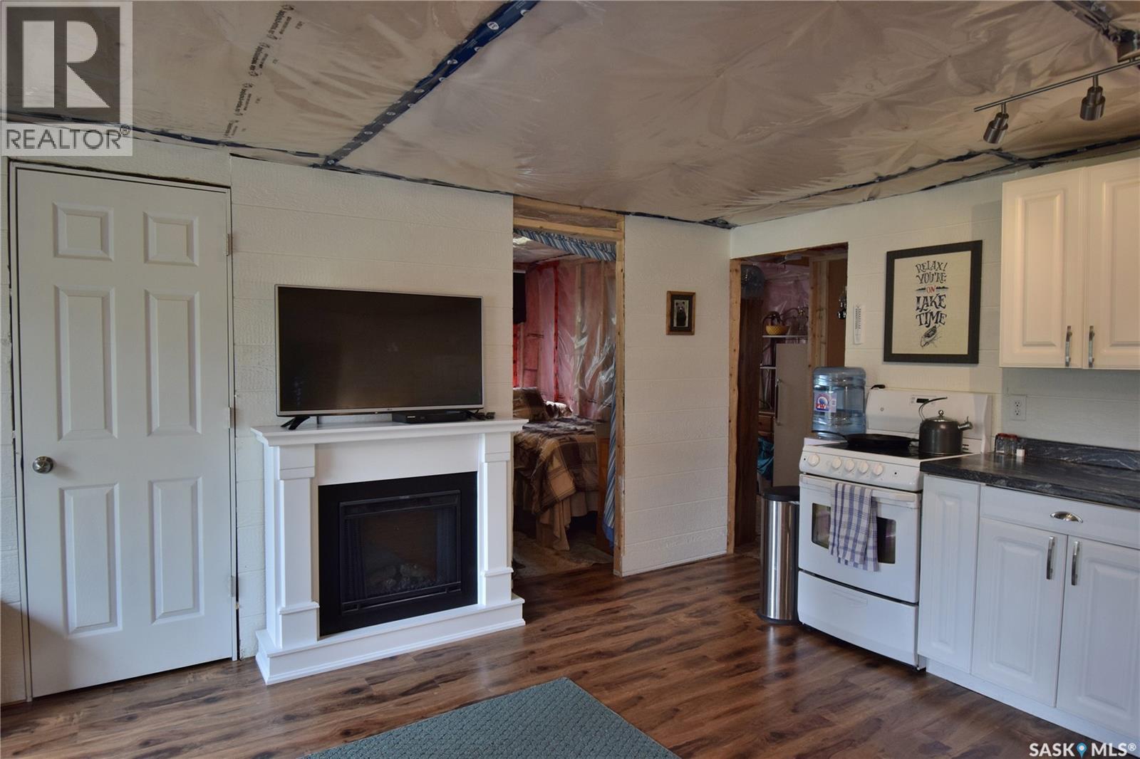 207 Kaldor AVENUE - 5