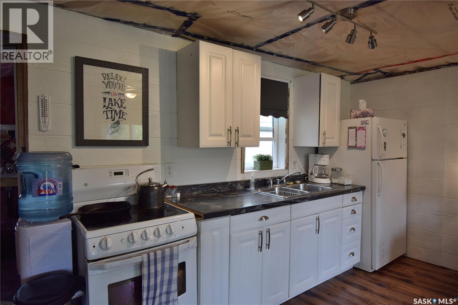 207 Kaldor AVENUE - Image 6