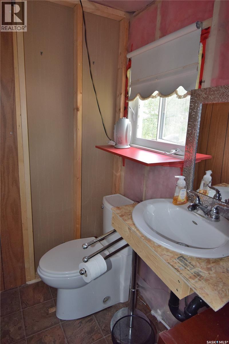 207 Kaldor AVENUE - 9