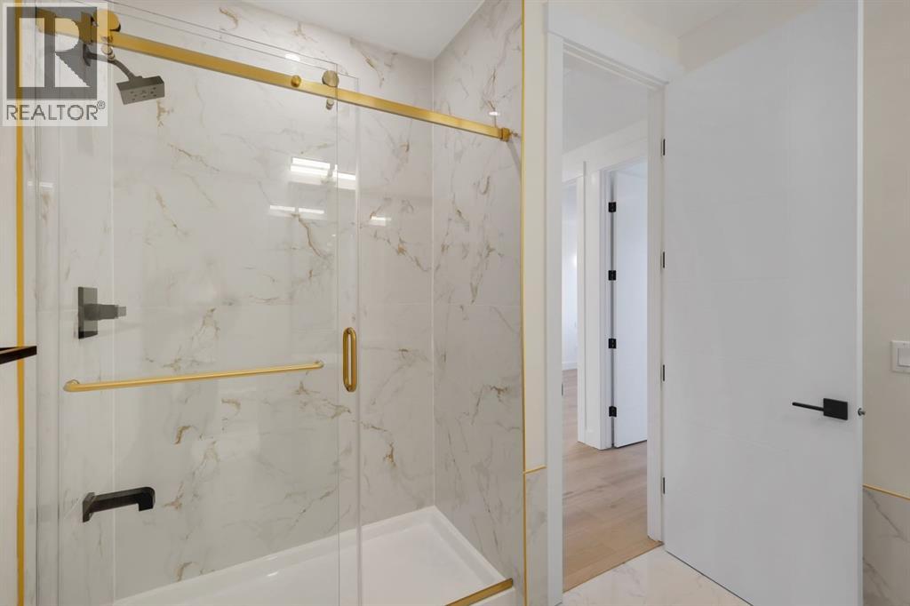 6428 33 Avenue NW - Image 31