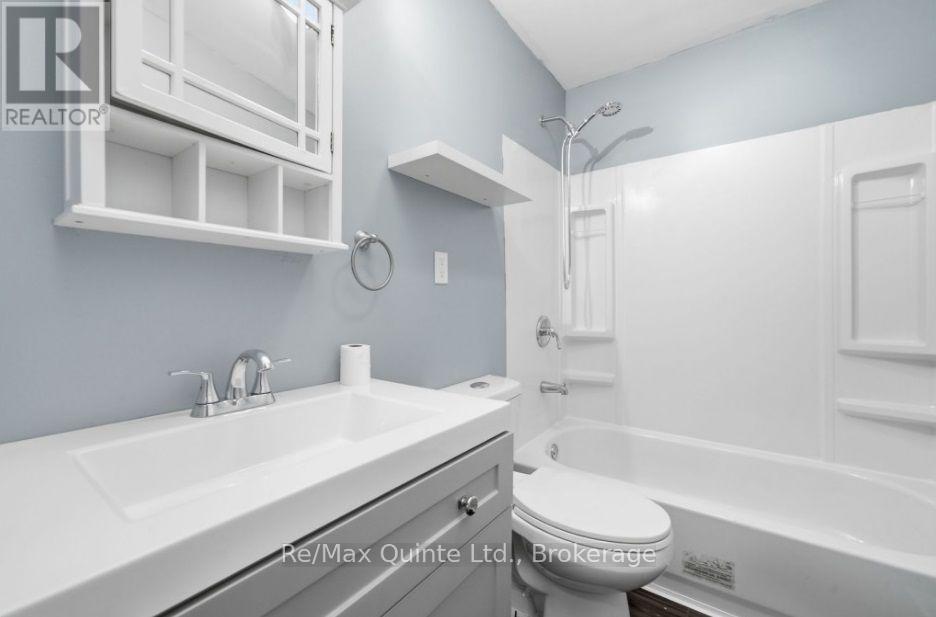 14 JOHNSON ROAD - 12
