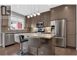 4pc Bathroom - 150 Osborne Rise Sw, Airdrie, AB T4B4A3 Photo 8