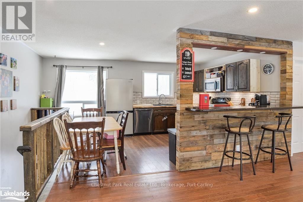295 TOWN LINE ROAD W - Image 13