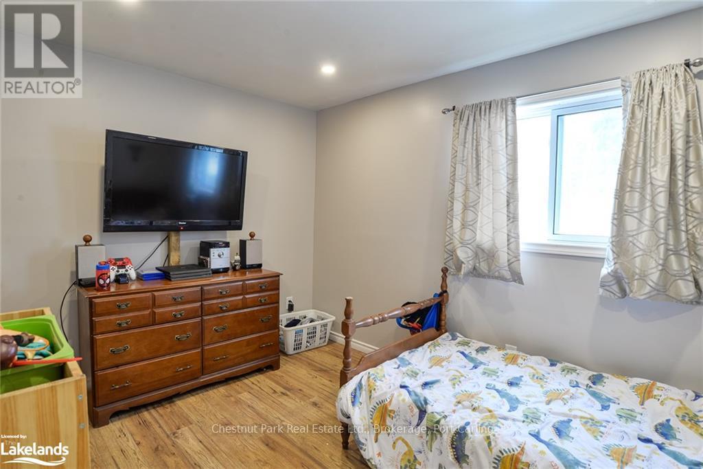 295 TOWN LINE ROAD W - Image 22