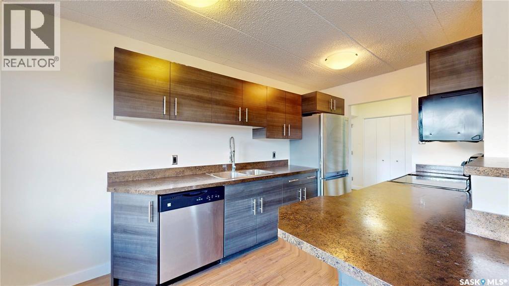 #12 405 Lorne STREET N - Image 14