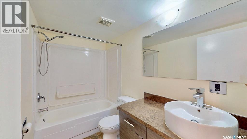 #12 405 Lorne STREET N - Image 20