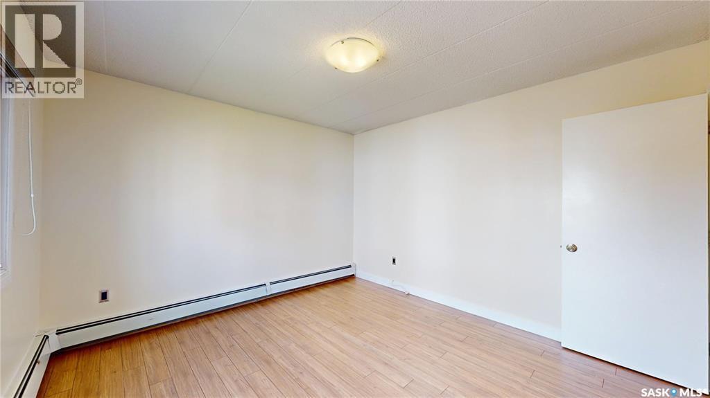 #12 405 Lorne STREET N - Image 31