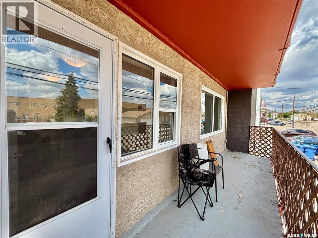 #12 405 Lorne STREET N - Image 35