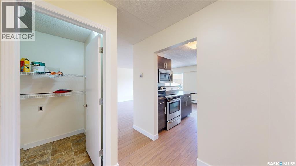 #12 405 Lorne STREET N - Image 4