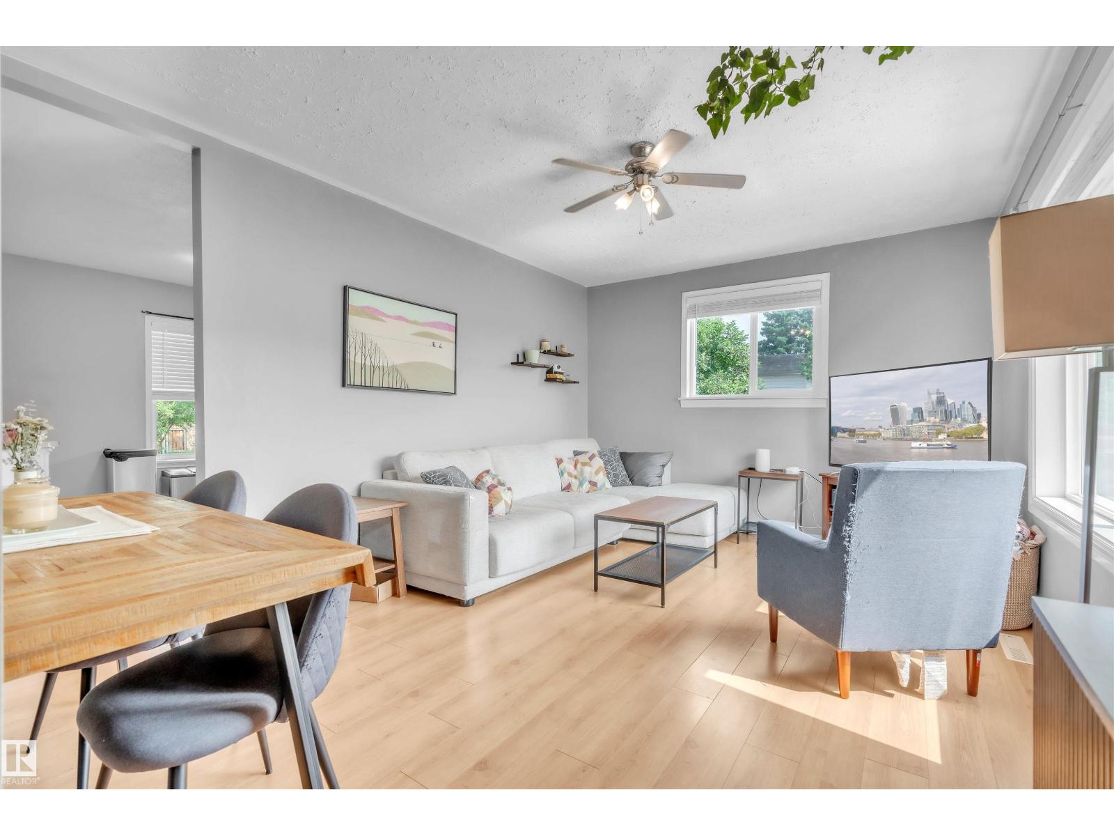 5712 50 AV - 8