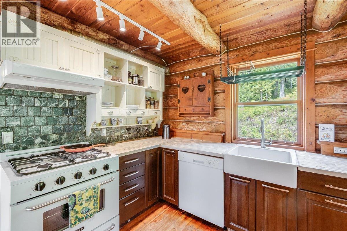 8907 Martens Road - 16