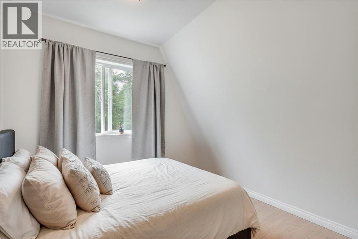 8907 Martens Road - 38