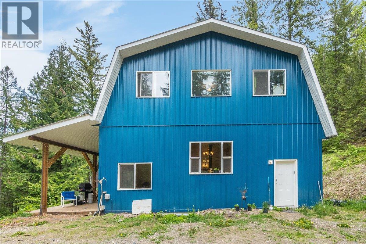 8907 Martens Road - 45