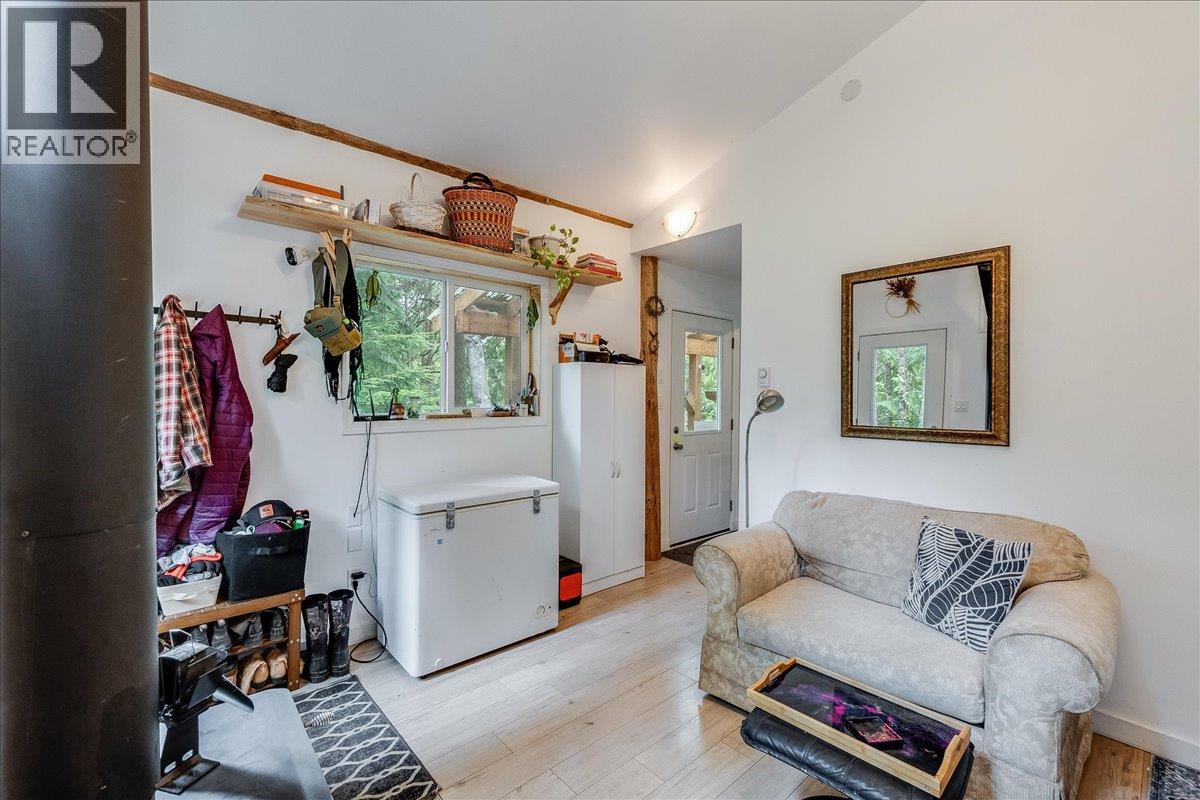 8907 Martens Road - 48