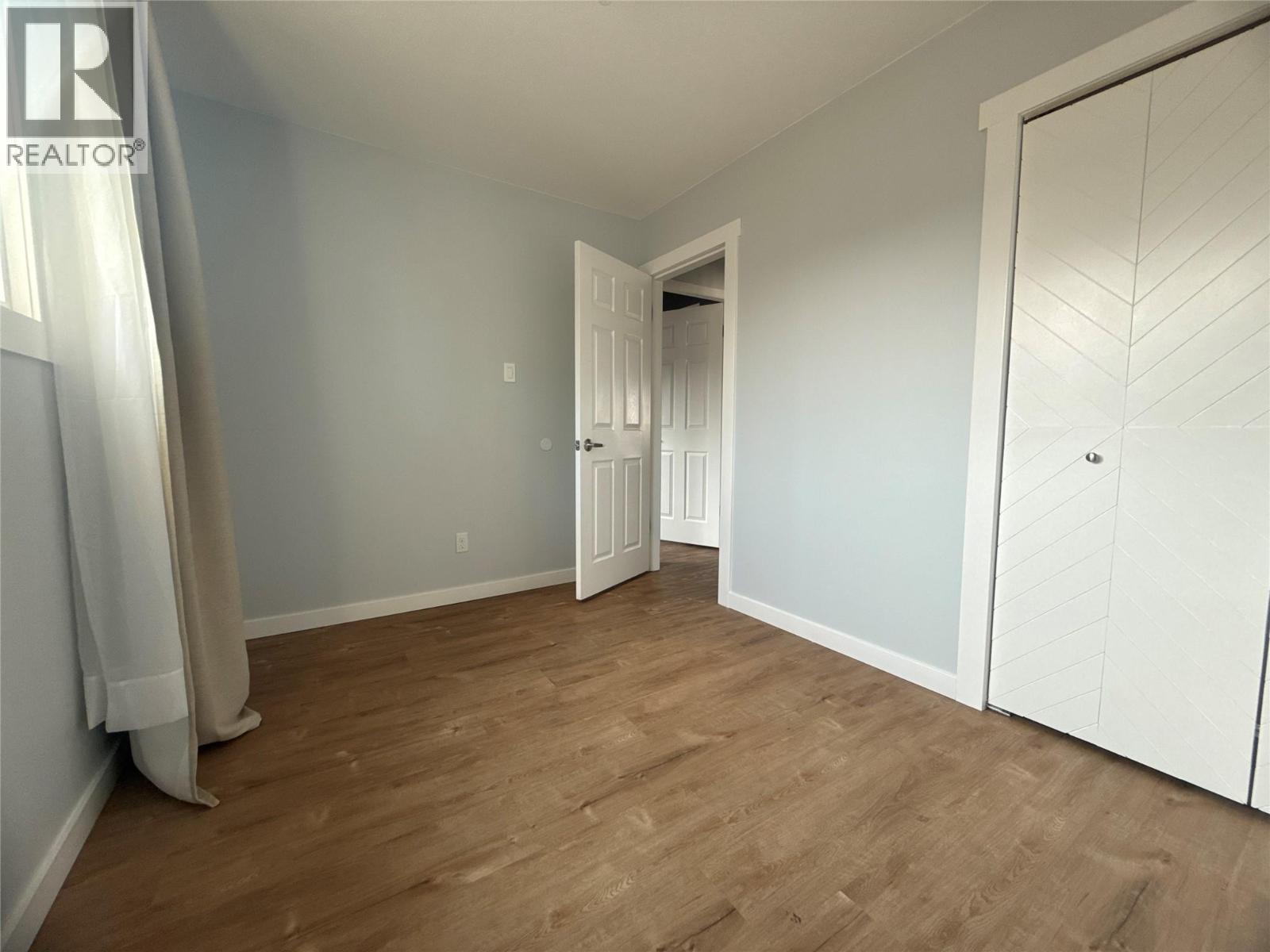 1909 2ND Street S - 16