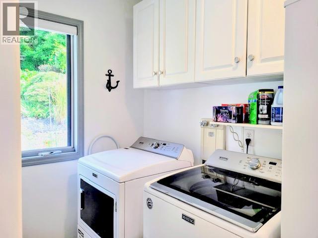 4410 Lakeshore Road NE - 16