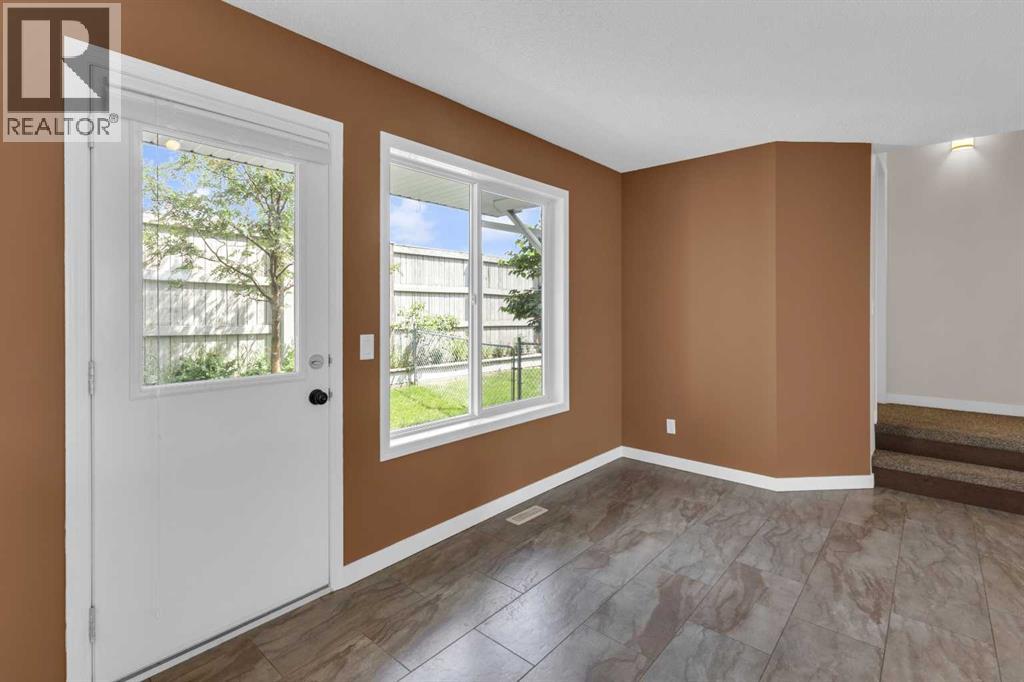 97 Tuscany Springs Gardens NW - 11