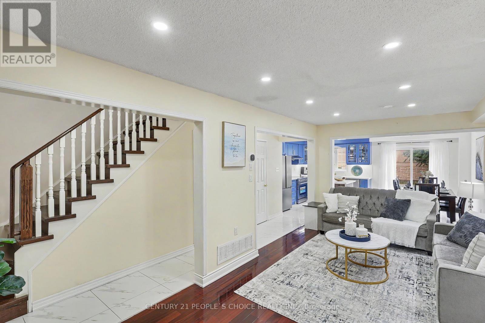 97 ZIA DODDA CRESCENT - 10