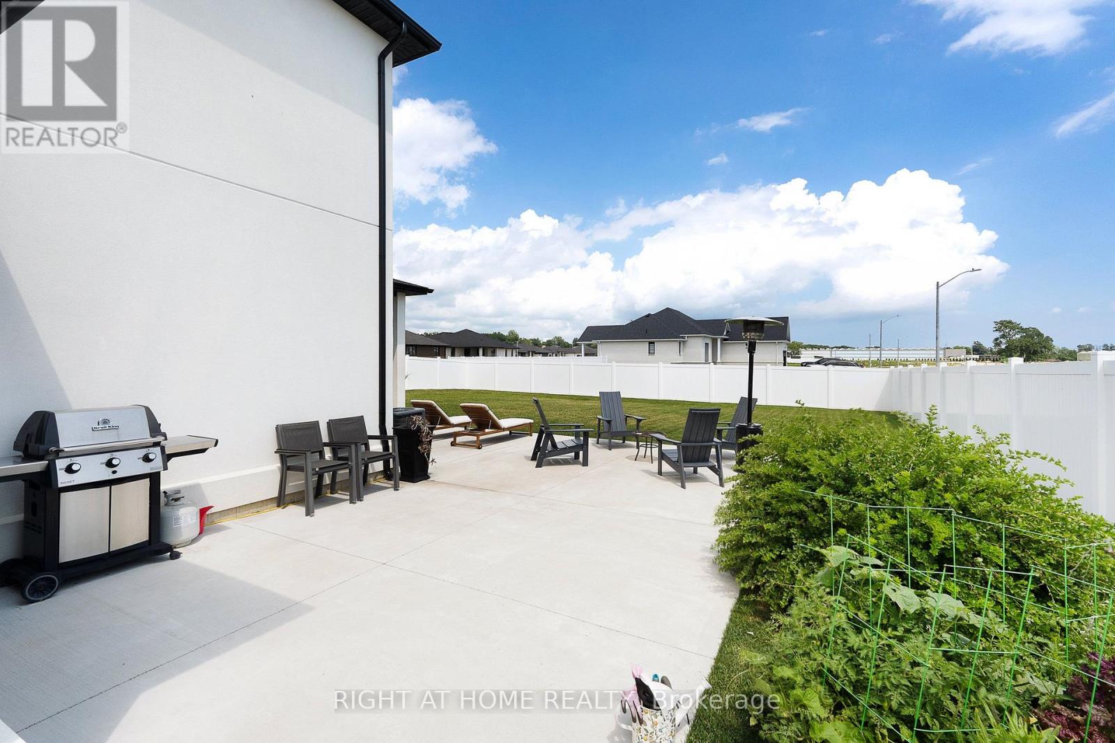 1846 QUEENS VALLEY DRIVE - 43