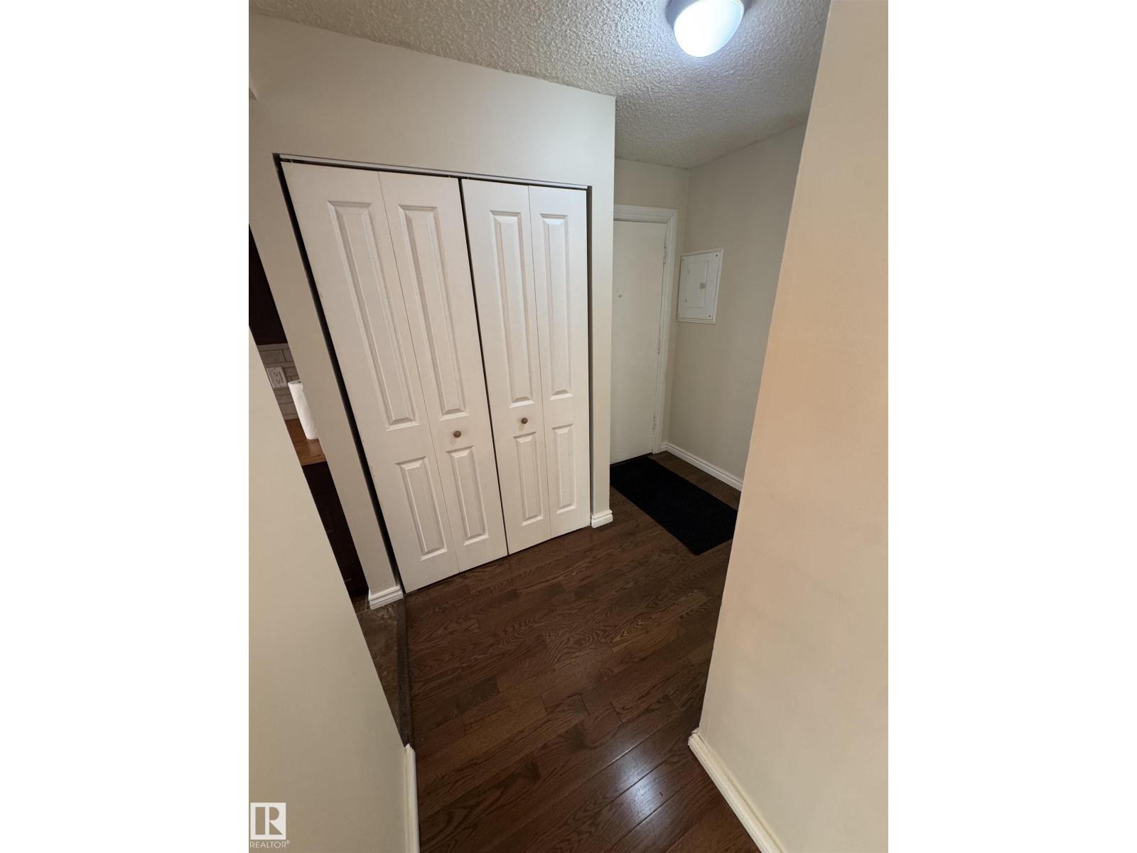#205 10140 151 ST NW - 15