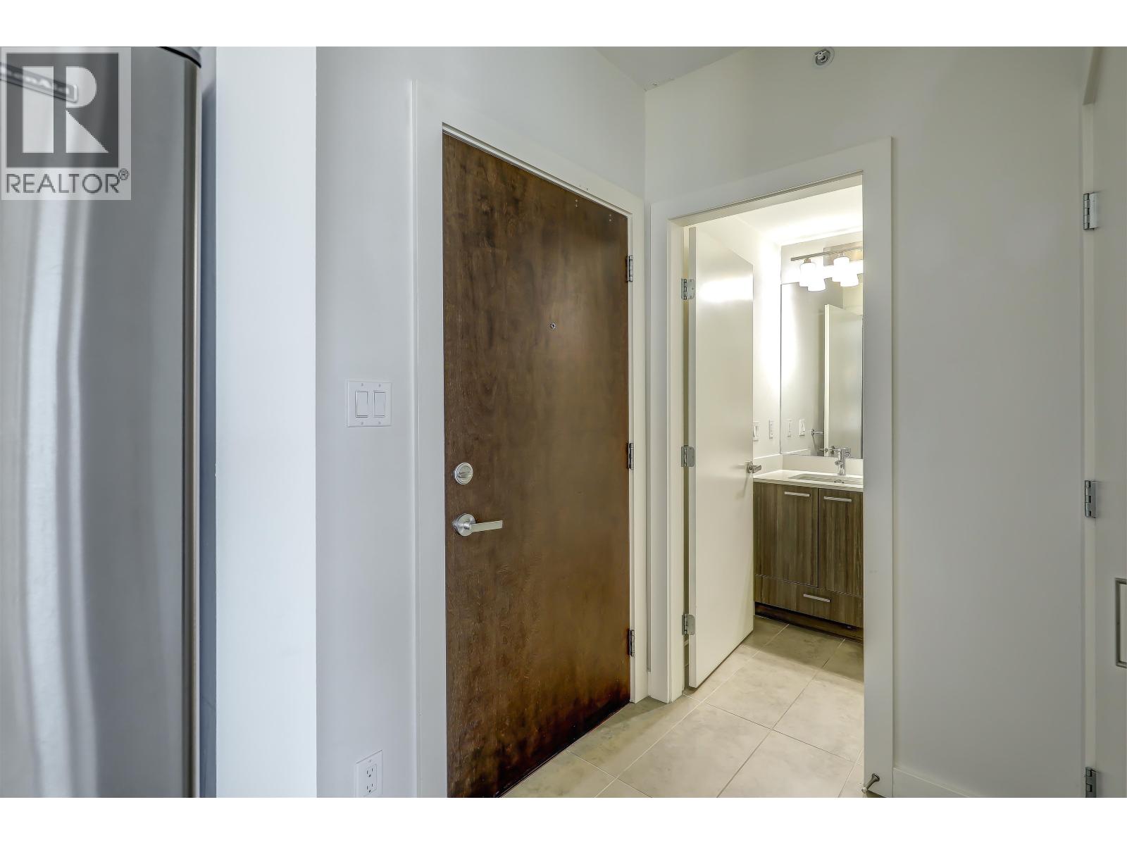 2106 2789 SHAUGHNESSY STREET, Port Coquitlam
