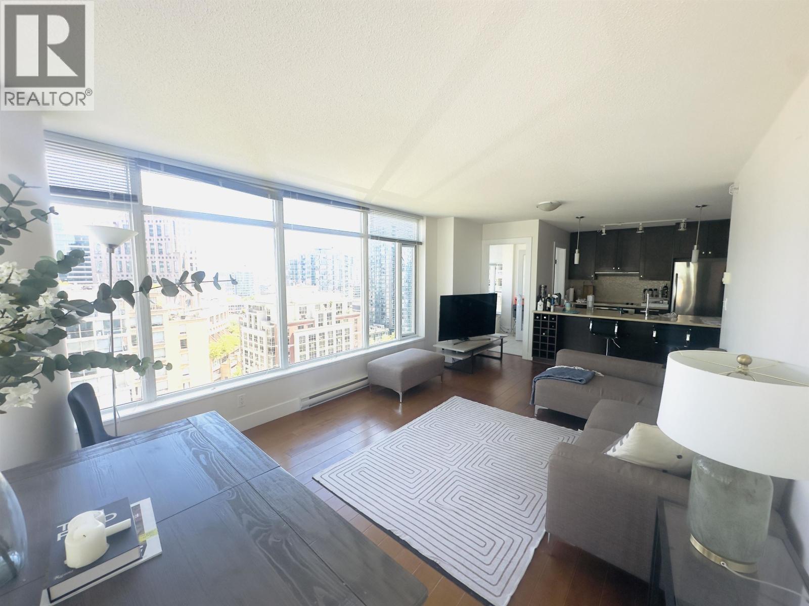 2 Bed, 1 Bath House for Rent in Vancouver – 888 HOMER STREET, Vancouver – MLS# R3149817 - Image 7