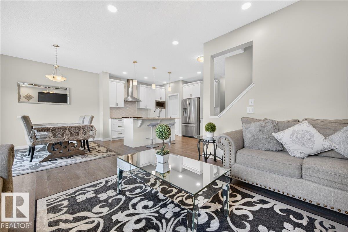 2709 Collins Crescent SW - Image 32