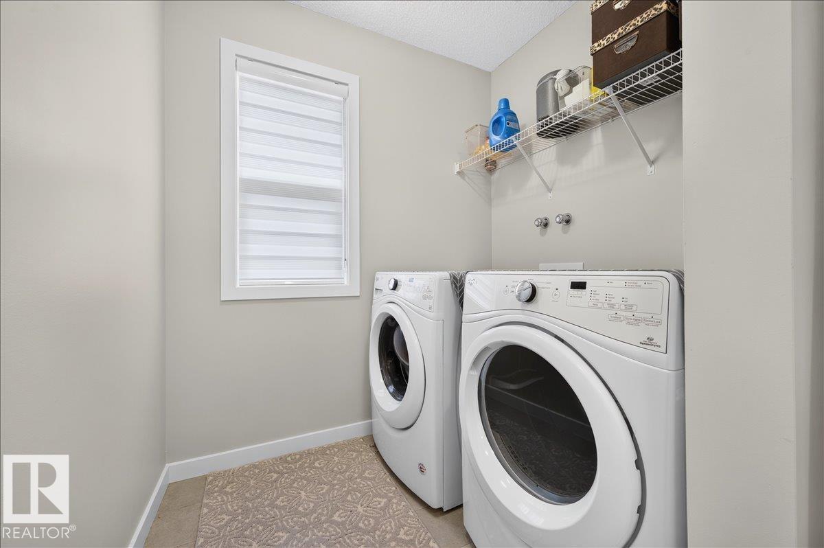 2709 Collins Crescent SW - Image 37